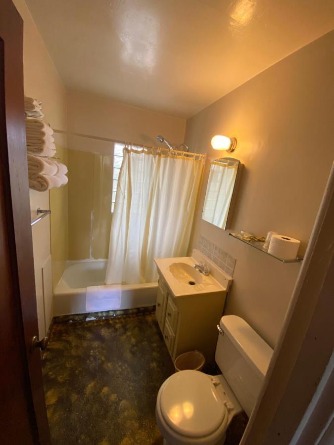 Rainbow Motel Термополис Екстериор снимка