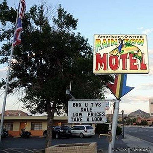 Rainbow Motel Термополис Екстериор снимка