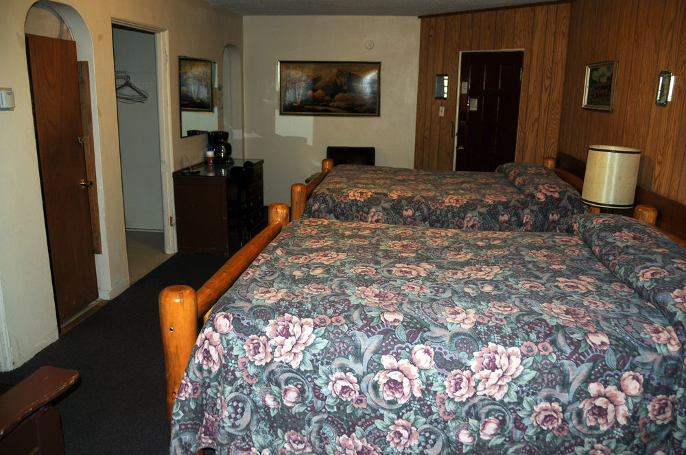 Rainbow Motel Термополис Екстериор снимка